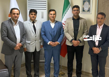 نشست مشترک شرکت آلومینای ایران و سفارت هند برگزار شد